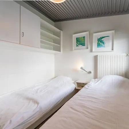 Beachhouse Ii *